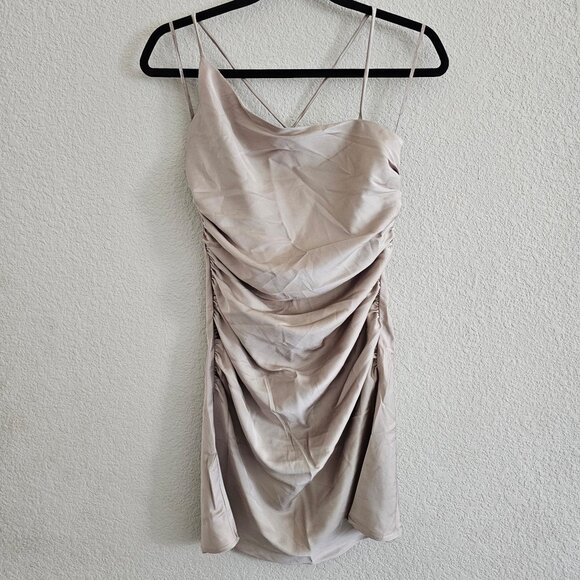 NWT | Line and Dot x Revolve Hunnie Open Back Mini Dress Champagne Small - Picture 4 of 6